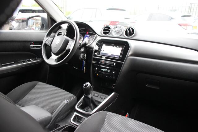 Suzuki VITARA 1.0 Boosterjet Select | Navi | Cruise | Clima |