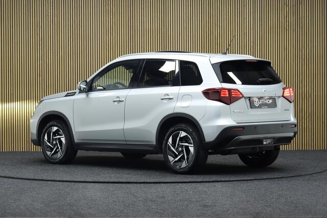 Suzuki VITARA 1.5 Hybrid Automaat Style | Panoramadak | Leder-Alcantara | Camera | Clima | Navigatie | Parkeerhulp | Adaptive-cruise | Apple Carplay & Android Auto | Keyless | Dodehoekdetectie