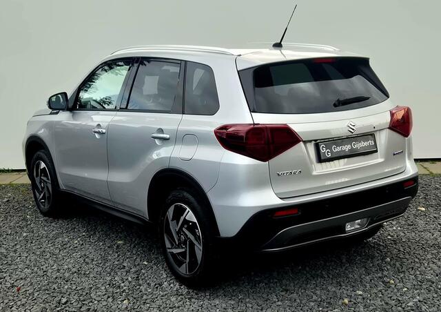 Suzuki VITARA 1.4 Boosterjet Smart Hybrid Style MY 2026 - 17" Wielen - Camera achter - Verwarmbare voorstoelen - Privacy Glass - Apple carplay Android auto - kunstlederen/suede bekleding - Dodehoek Detectie
