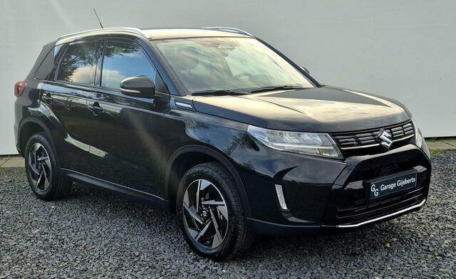 Suzuki VITARA 1.4 Boosterjet Smart Hybrid Style MY 2026 - 17" Wielen - Camera achter - Verwarmbare voorstoelen - Privacy Glass - Apple carplay Android auto - kunstlederen/suede bekleding - Dodehoek Detectie