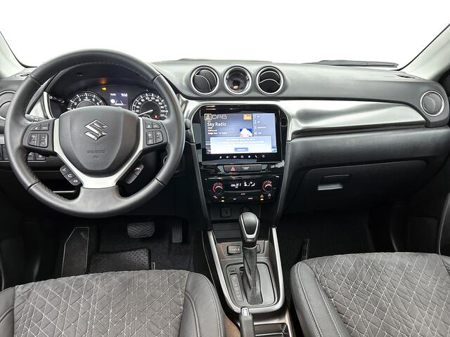 Suzuki VITARA 1.5 Hybrid Style | BTW Voertuig | Panorama dak | Stoelverwarming |