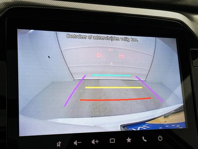 Suzuki VITARA 1.5 Hybrid Style | BTW Voertuig | Panorama dak | Stoelverwarming |