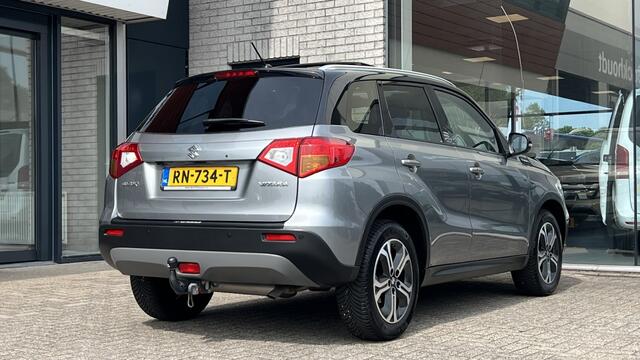 Suzuki VITARA 1.6 High Executive | Pano | Navi | Camera | Trekhaak