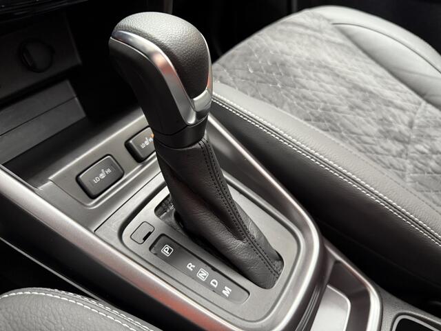 Suzuki VITARA 1.5 Hybrid Style FullHybride [ PANORAMADAK I ADAPTIEVE CRUIS I A