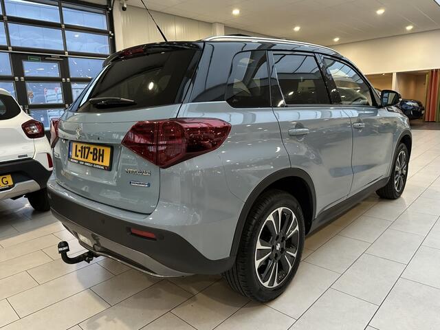 Suzuki VITARA 1.4 B.jet Style Automaat [ 1500 KG TREKGEWICHT | TOT 10 JAR GARA