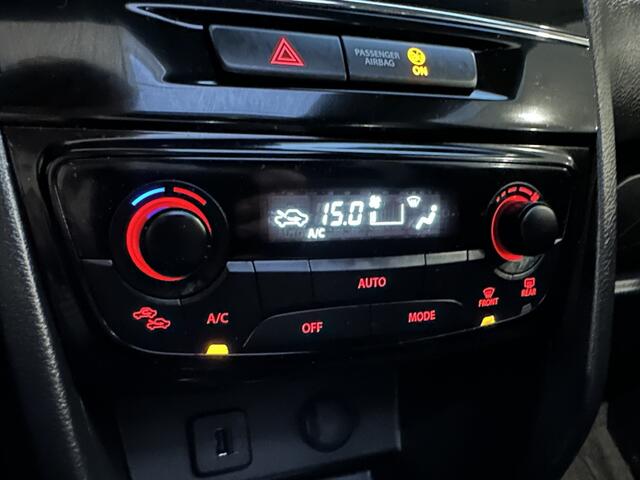 Suzuki VITARA 1.4 B.jet Style Automaat [ 1500 KG TREKGEWICHT | TOT 10 JAR GARA