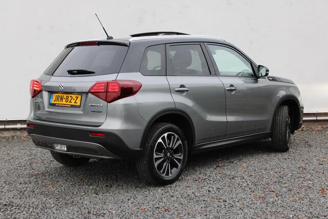 Suzuki VITARA 1.5 Hybrid Style Automaat, Panoramadak, Carplay, Stijl uitvoering!