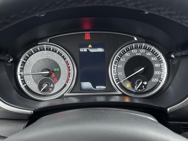 Suzuki VITARA 1.4 Boosterjet Select Smart Hybrid Limited | Metaallak | Stoelverwarming | Parkeercamera | LM-Velgen | Donker Getinte Achterruiten |