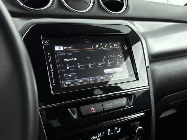 Suzuki VITARA 1.4 Boosterjet Select Smart Hybrid Limited | Metaallak | Stoelverwarming | Parkeercamera | LM-Velgen | Donker Getinte Achterruiten |