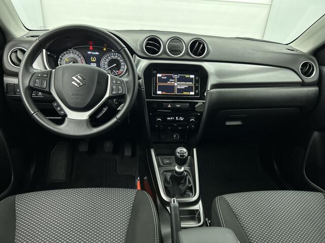 Suzuki VITARA 1.4 Boosterjet Smart Hybrid Select 1500kg trekgewicht | Metaallak | Stoelverwarming | Parkeercamera | LM-Velgen | Donker Getinte Achterruiten |