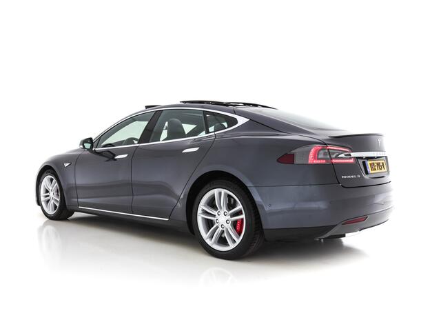 Tesla MODEL S P85D Performance-Pack AWD [ 3-Fase ] (INCL-BTW) *PANO | NAPPA-VOLLEDER | AUTO-PILOT | AIR-SUSPENSION | KEYLESS | CAMERA | FULL-LED | ADAPTIVE-CRUISE | VIRTUAL-COCKPIT | SPORT-SEATS | 19"ALU*