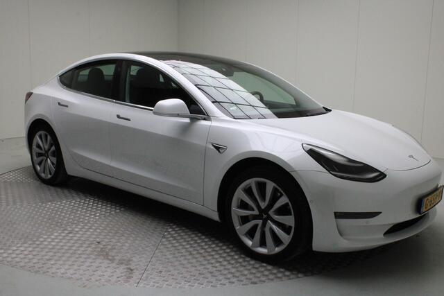 Tesla Model 3 Long Range AWD 75 kWh | NL Auto | 1ste eigenaar | Dual Motor | Autopilot | Adaptieve cruise control