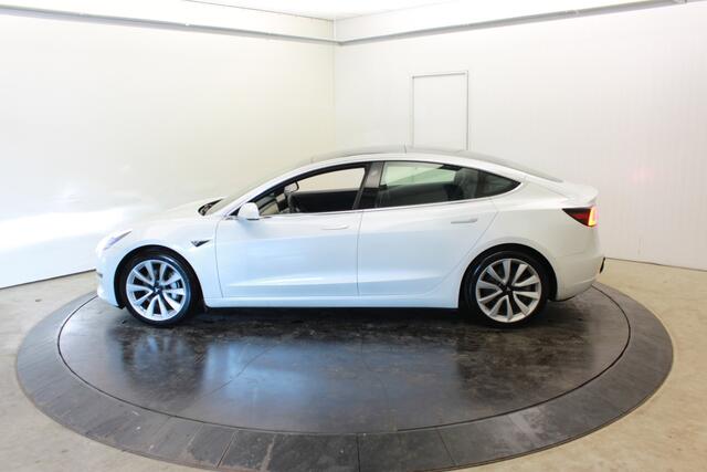 Tesla Model 3 Long Range AWD 75 kWh | Trekhaak | 19" | Autopilot | FSD Comp | Leder | Camera | Panodak