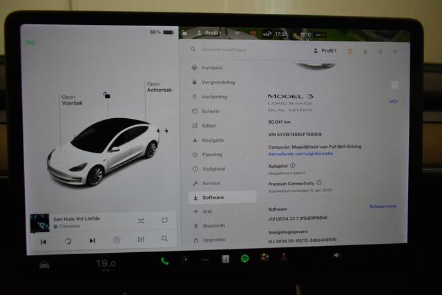 Tesla Model 3 Long Range AWD 75 kWh | Trekhaak | 19" | Autopilot | FSD Comp | Leder | Camera | Panodak