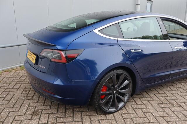 Tesla Model 3 Performance AWD75kWh I Geen Import I Achteruitrijcamera I Zwart