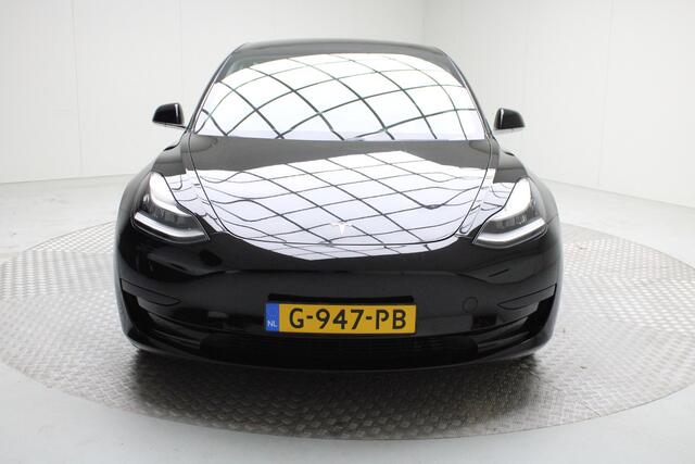 Tesla Model 3 Standard RWD Plus 60 kWh | Gereserveerd!! | Autopilot | Panoramadak | NL auto | Navigatie Fullmap