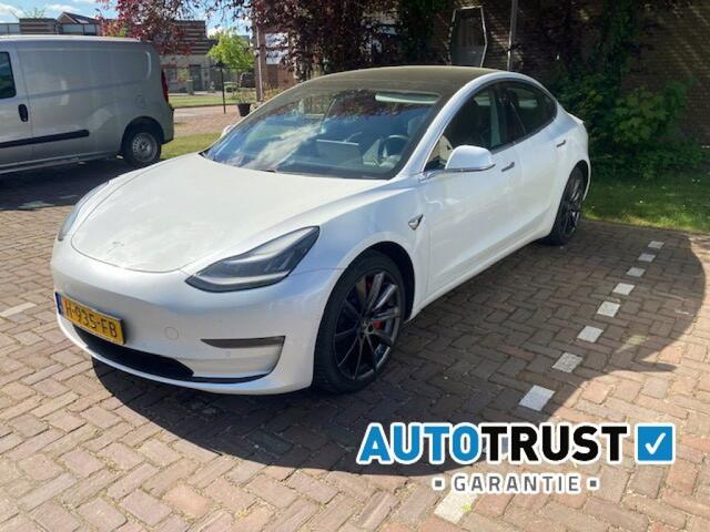 Tesla Model 3 Performance 4WD 486 pk 513 km WLTP