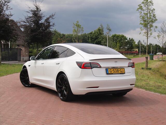 Tesla Model 3 Performance AWD 75 kWh | Camera | Glazen dak | DAB | NL-Auto |