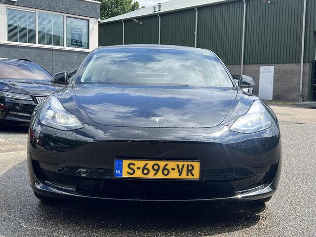 Tesla Model 3 Standard RWD Plus 60 kWh LFP Accu | 1e eigenaar | Origineel Nederlandse auto met NAP | Rijklaar geleverd met fabrieksgarantie!