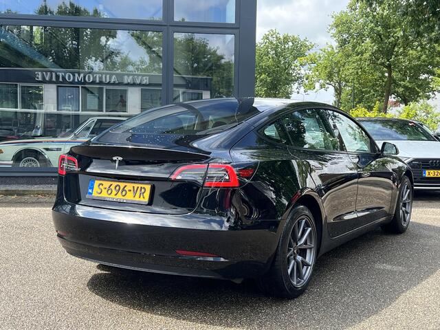 Tesla Model 3 Standard RWD Plus 60 kWh LFP Accu | 1e eigenaar | Origineel Nederlandse auto met NAP | Rijklaar geleverd met fabrieksgarantie!