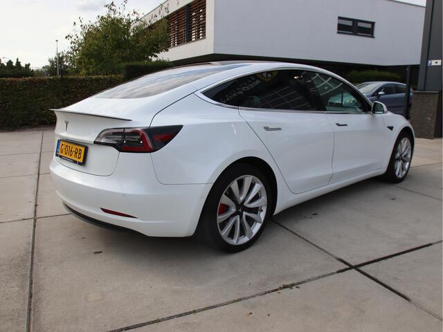 Tesla Model 3 Performance Plus 60 kWh Leder, Pano, 19 INCH, NAP Zomer aanbieding!