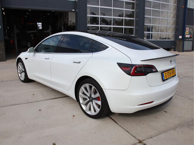Tesla Model 3 Performance Plus 60 kWh Leder, Pano, 19 INCH, NAP Zomer aanbieding!
