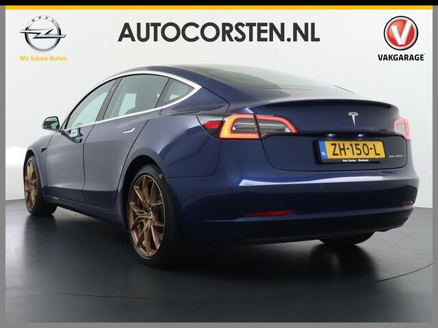 Tesla Model 3 Long Range AWD 75kWh 463PK Elektr.Achterklep ! 19"Lmv FSD-3 Computer Premium Audio AutoPilot Panoramadak Camera's Leer Adaptive-Cruise-Control+Stop&Go Pdc Dual-Ecc Dual-Motor Keyless 4WD Stoel en achterbank verwarming Elektr.Stoelen+Memory+Easy-Entry WiFi