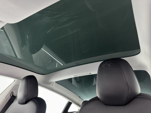 Tesla Model 3 Standard RWD Plus 60 kWh [ 3-Fase ] (INCL-BTW) Aut. *PANO | AUTO-PILOT | LUXURY-LEATHER | KEYLESS | FULL-LED | MEMORY-PACK | SURROUND-VIEW | DAB | CARPLAY | DIGI-COCKPIT | LANE-ASSIST | COMFORT-SEATS | TOWBAR | 18"ALU*