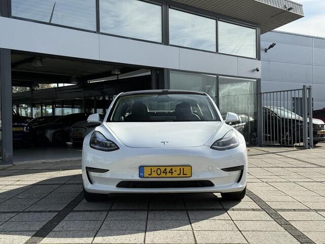 Tesla Model 3 Range Plus | Trekhaak | Autopilot | Panorama | Leder |