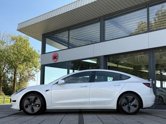 Tesla Model 3 Range Plus RWD | Autopilot | Panorama | Leder |