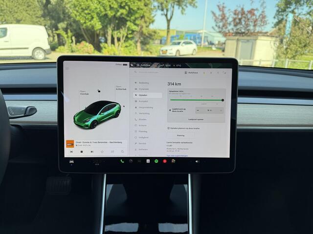 Tesla Model 3 Range Plus RWD | Autopilot | Panorama | Leder |