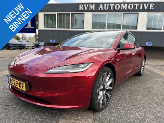 Tesla Model 3 Long Range AWD 78 kWh TREKHAAK | FULL SELFDRIVE | VOLLEDIGE FABRIEKSGARANTIE T/M 12-2027/80.000KM | AANDRIJFLIJN EN ACCU GARANTIE T/M 12-2031