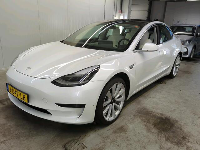 Tesla Model 3 Range Plus RWD | Autopilot | Panorama | Leder