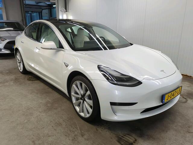 Tesla Model 3 Range Plus RWD | Autopilot | Panorama | Leder