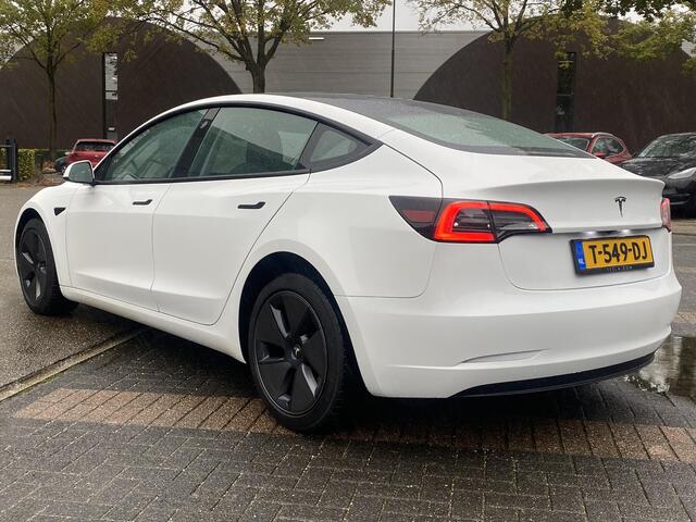 Tesla Model 3 Standard RWD Plus 60 kWh WARMTEPOMP| TESLA GARANTIE VOLLEDIG T/M 06-2027/80.000KM | AANDRIJFLIJN EN ACCU T/M 06-2031/192.000KM|