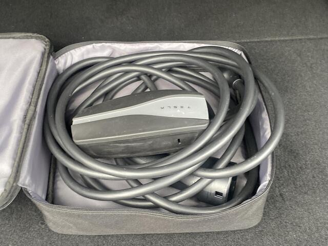 Tesla Model 3 Standard RWD Plus 60 kWh WARMTEPOMP| TESLA GARANTIE VOLLEDIG T/M 06-2027/80.000KM | AANDRIJFLIJN EN ACCU T/M 06-2031/192.000KM|