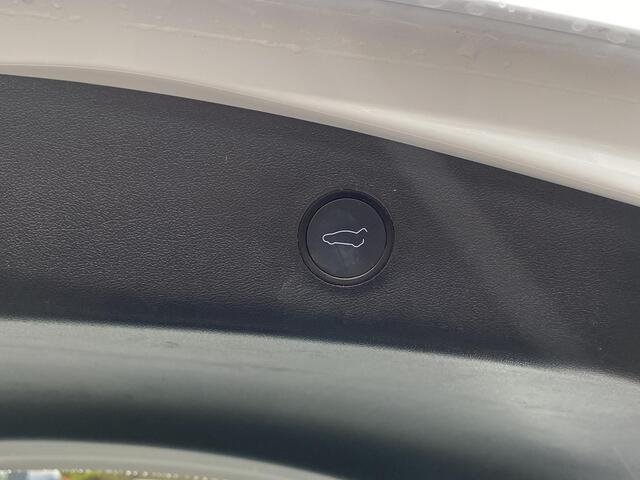 Tesla Model 3 Standard RWD Plus 60 kWh WARMTEPOMP| TESLA GARANTIE VOLLEDIG T/M 06-2027/80.000KM | AANDRIJFLIJN EN ACCU T/M 06-2031/192.000KM|