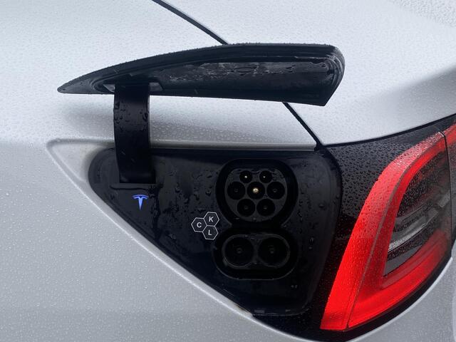 Tesla Model 3 Standard RWD Plus 60 kWh WARMTEPOMP| TESLA GARANTIE VOLLEDIG T/M 06-2027/80.000KM | AANDRIJFLIJN EN ACCU T/M 06-2031/192.000KM|