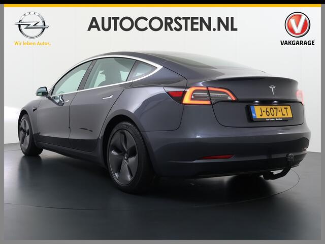 Tesla Model 3 RWD SR+ 60kWh 325PK SOH 88% Trekhaak 1.000KG Trekgewicht Lmv AutoPilot Leder PanoDak Adaptive-Cruise Lmv Camera's Elektr.-Stuur+Stoelen+Spiegels+Geheugen+Easy-Entry+Verwarmde stoelen Park assistent PDC WIFI Lane-Assist Speed-Assist Navi LED ACC DAB Voorve