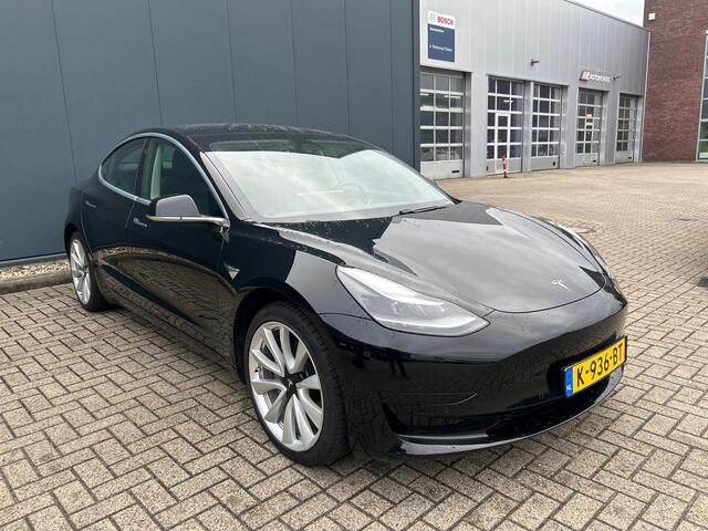 Tesla Model 3 Range Plus | Autopilot | Panorama | Leder | LMV |