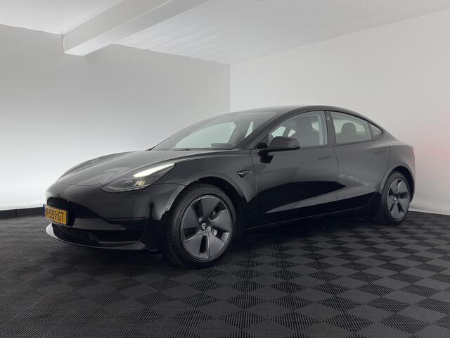 Tesla Model 3 Standard RWD Plus 60 kWh [ 3-Fase ] { SOH-90%} (INCL-BTW) Aut. *PANO | AUTO-PILOT | LUXURY-LEATHER | KEYLESS | FULL-LED | MEMORY-PACK | SURROUND-VIEW | DAB | CARPLAY | DIGI-COCKPIT | LANE-ASSIST | COMFORT-SEATS | 18"ALU*