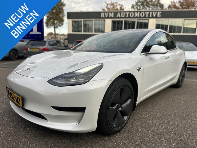 Tesla Model 3 Standard RWD Plus 60 kWh AUTOPILOT | AFNEEMBARE TREKHAAK | RIJKLAAR GELEVERD MET 12 MND BOVAG GARANTIE