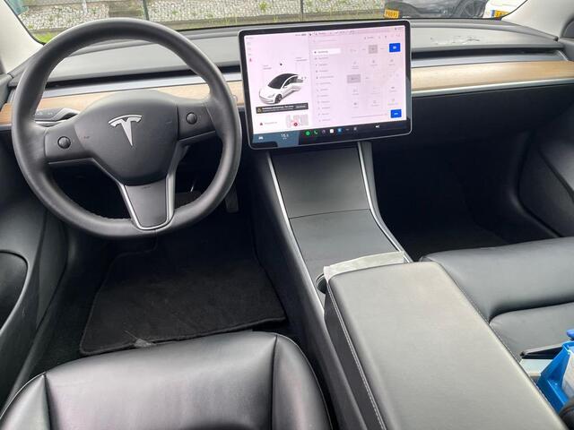 Tesla Model 3 Aut. Range Plus | Autopilot | Panorama | Leder |