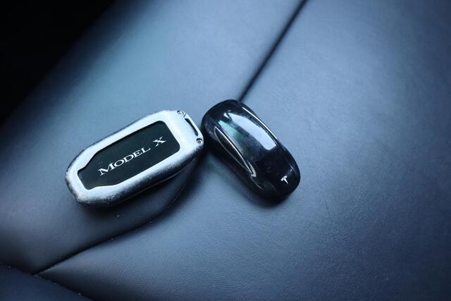 Tesla Model X 75D Base 7p. SOH 91,6%, 7 Persoons, Cruise control, Autopilot, Climate control, CCS adapter