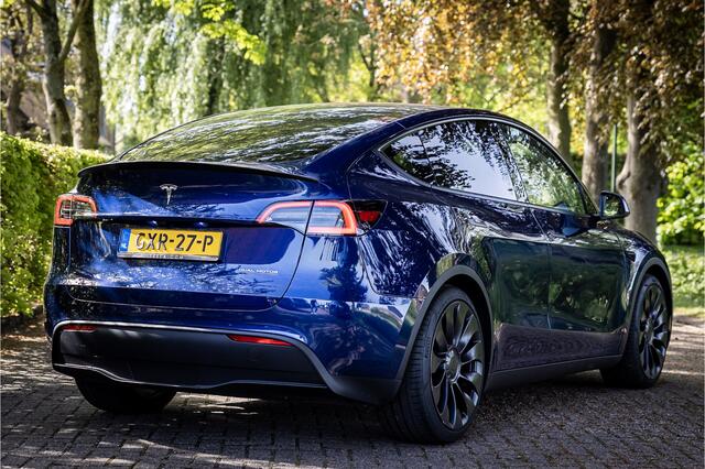 Tesla Model Y Performance AWD 75 kWh Premium Interieur