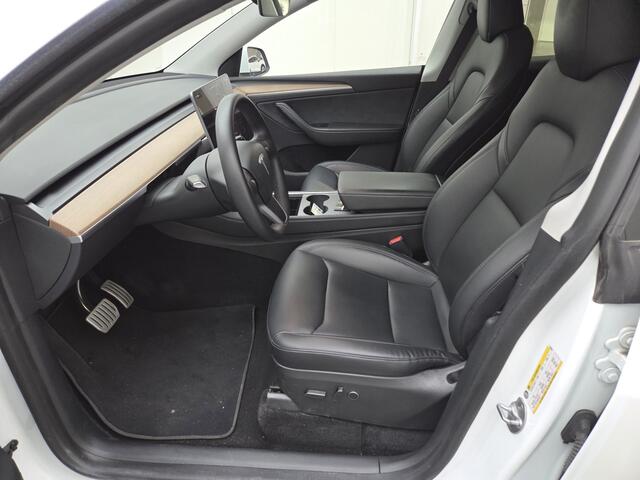 Tesla Model Y Performance AWD 75 kWh | Trekhaak | 21" inch LM |*