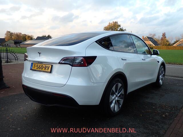 Tesla Model Y RWD 58kWh AMD-RYZEN !! TREKHAAK + PREMIUM WHITE INTERIEUR