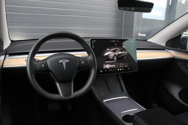 Tesla Model Y Long Range AWD 75 kWh | FSD 3
