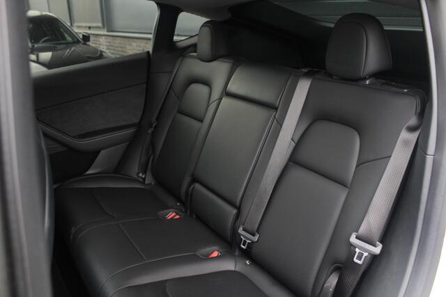 Tesla Model Y Long Range RWD 75 kWh | 97% SOH | FSD 3 | Leer