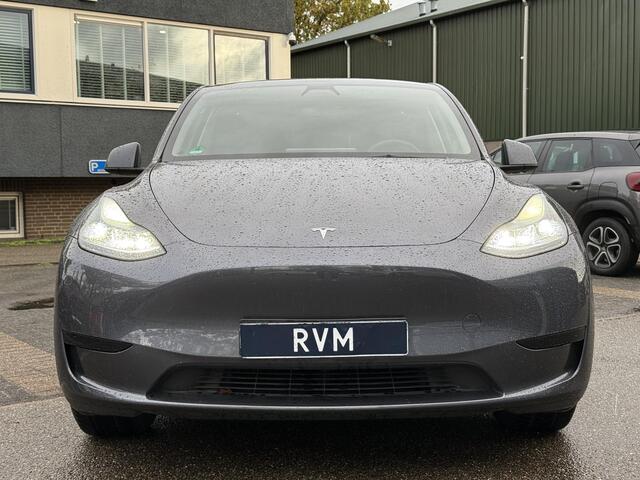 Tesla Model Y RWD 58 kWh AFNEEMBARE TREKHAAK| STOEL/ STUURVERW| AUTOPILOT| RIJKLAARPRIJS INCL. TESLA GARANTIE t/m 03-2027/80.000km accu en aandrijflijn t/m 03-2031/160.000km